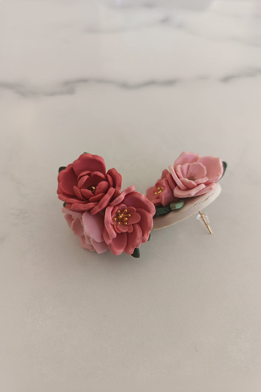 Bouquet Stud Earrings - Gold